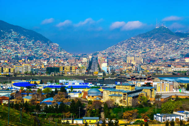 City Tours & Remote Expeditions